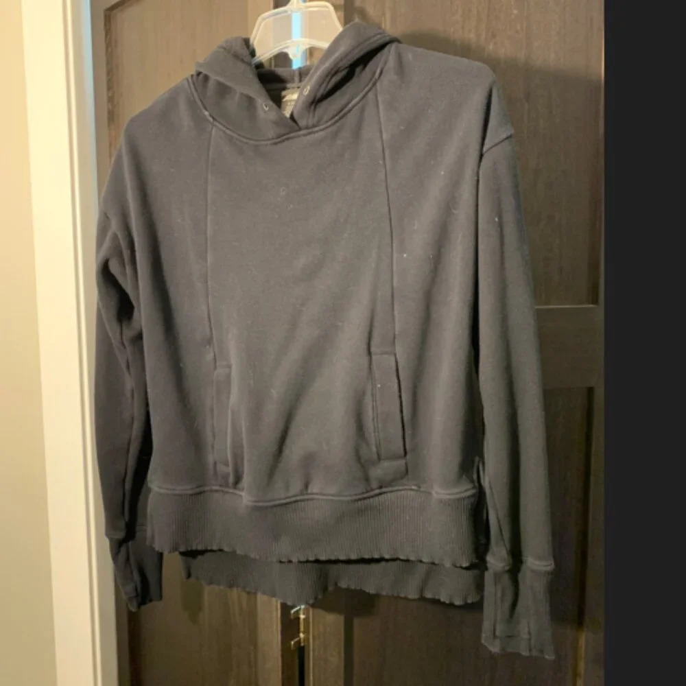 Avia Black Hoodie
